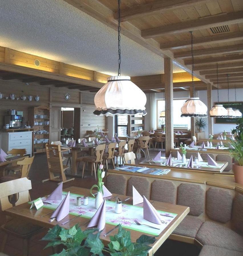 Flugplatzrestaurant Wallmuhle Hotel Atting Ngoại thất bức ảnh